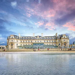 Hotel Grand Des Thermes, Saint-Malo